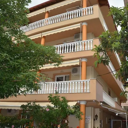 Tasos 3* Olympiakí Aktí