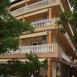 公寓式酒店 Tasos Olympiakí Aktí
