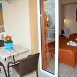 Tasos 3* Olympiakí Aktí