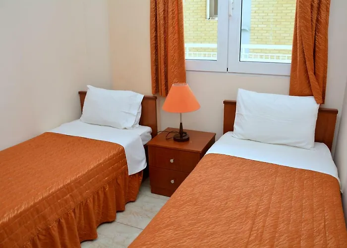 Tasos 3* Olympiakí Aktí